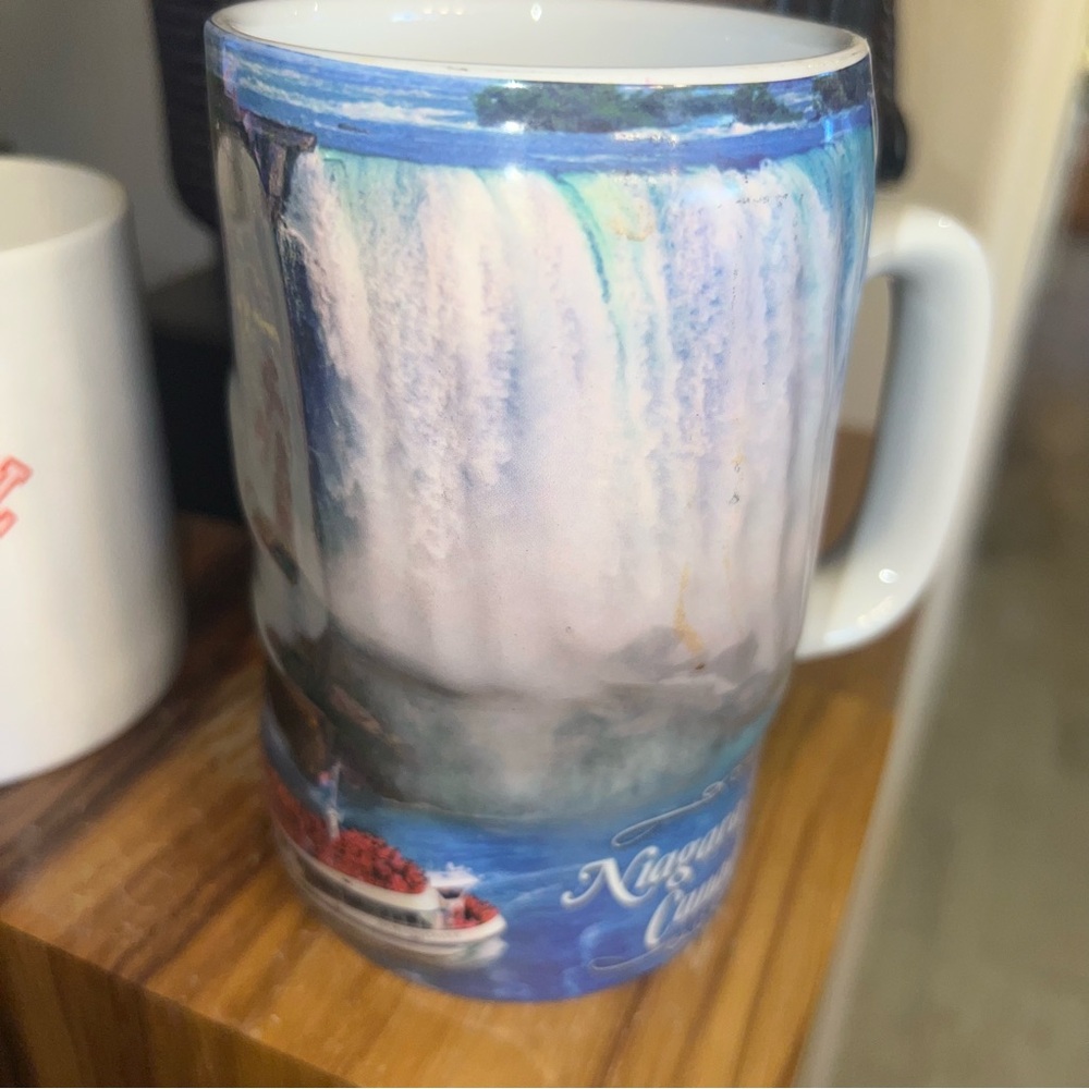 Vintage Niagara Falls Canada 15 oz Mug /Cup